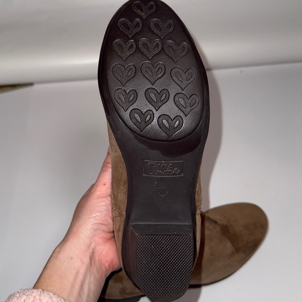 Mia Amore Womens Kendra Taupe Ankle Block Heel Booties Size 8W Shoes Preowned - Picture 5 of 9